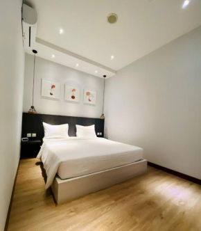 oxy suites 1-03 at Shop House Meisterstadt Pollux Habibie